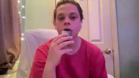 Hollys Drive threw Side Of CB. online show from 12.17.24