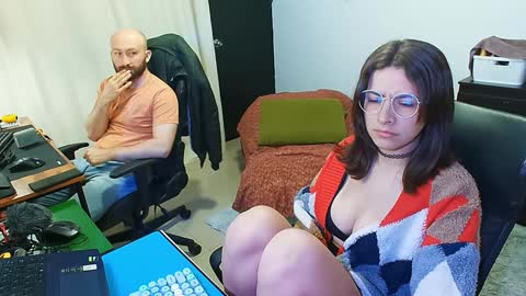 Holly and Honey online show from 12.08.24