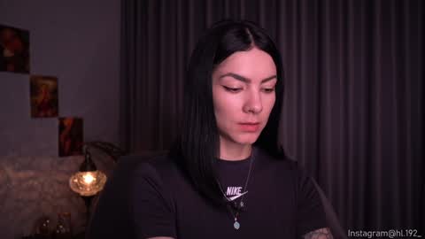 Holly Linder online show from 12.18.24