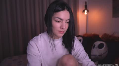 Holly Linder online show from 01.07.26