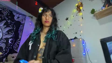 Snapshot of hollypurple chatting on 02.27.26 Hades and Persefone online show from 02.27.26