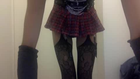 EDGED DICK online show from 04.13.26