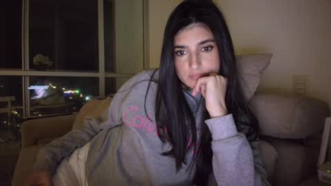 hollyshit_ online show from 03.08.26