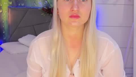 HollyTaillor online show from 01.15.26