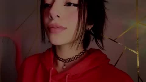 holly online show from 02.08.26