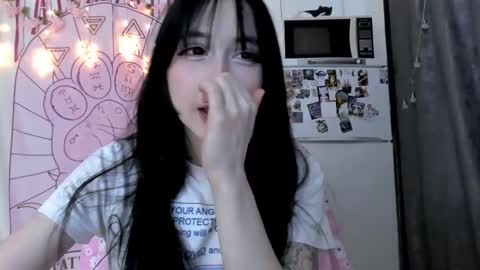 Snapshot of holy420loly chatting on 03.13.26 Ho Lee Sheet online show from 03.13.26