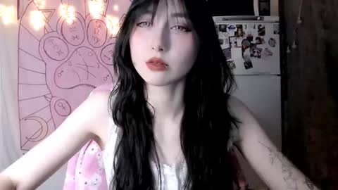 Snapshot of holy420loly chatting on 03.15.26 Ho Lee Sheet online show from 03.15.26