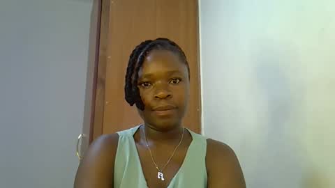 Snapshot of holy_ebony chatting on 05.07.26 holy_ebony online show from 05.07.26