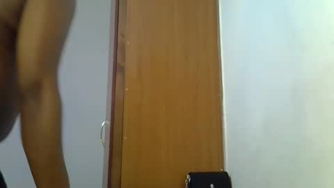 Snapshot of holy_ebony chatting on 05.08.26 holy_ebony online show from 05.08.26