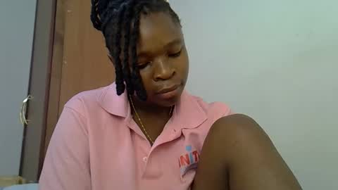 Snapshot of holy_ebony chatting on 05.14.26 holy_ebony online show from 05.14.26