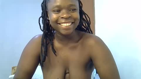 Snapshot of holy_ebony chatting on 05.24.26 holy_ebony online show from 05.24.26