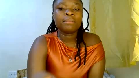 Snapshot of holy_ebony chatting on 05.30.26 holy_ebony online show from 05.30.26