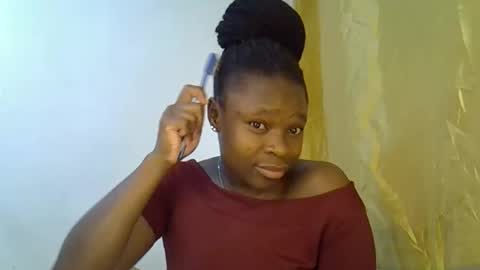 Snapshot of holy_ebony chatting on 05.31.26 holy_ebony online show from 05.31.26