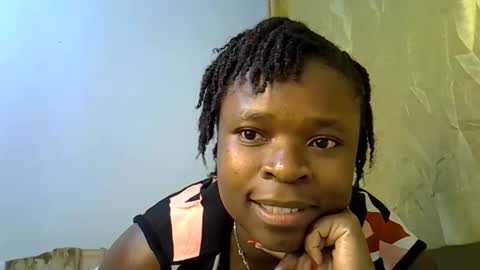 Snapshot of holy_ebony chatting on 06.08.26 holy_ebony online show from 06.08.26