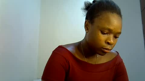 Snapshot of holy_ebony chatting on 07.01.26 holy_ebony online show from 07.01.26