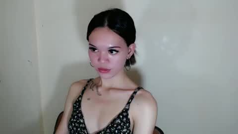 holy_maxine online show from 11.27.25