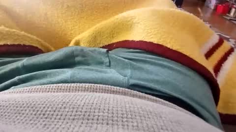 holycannoli123 online show from 11.20.25