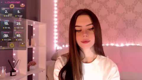 Mia online show from 10.02.25