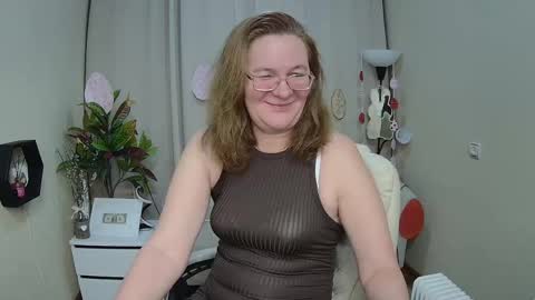 holymilfa online show from 04.16.26