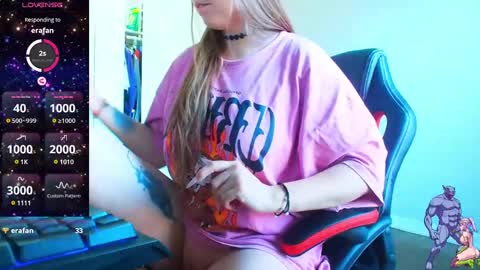 Snapshot of holyweed420 chatting on 12.14.24 Viktoria online show from 12.14.24