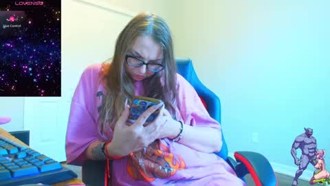 Snapshot of holyweed420 chatting on 12.17.24 Viktoria online show from 12.17.24