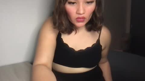 Snapshot of honeeybabyy chatting on 12.29.24 honeeybabyy online show from 12.29.24