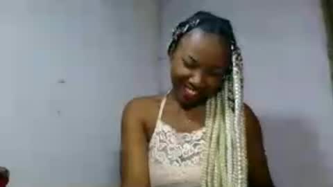 Snapshot of honeria98 chatting on 06.13.26 honeria98 online show from 06.13.26