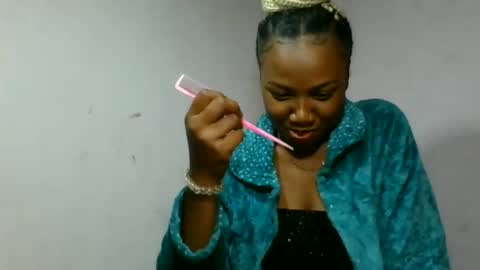 Snapshot of honeria98 chatting on 06.14.26 honeria98 online show from 06.14.26