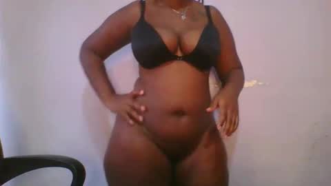 honey_beb online show from 11.05.25