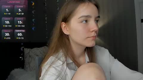 Snapshot of honey_chantal chatting on 06.28.26 Chantal online show from 06.28.26