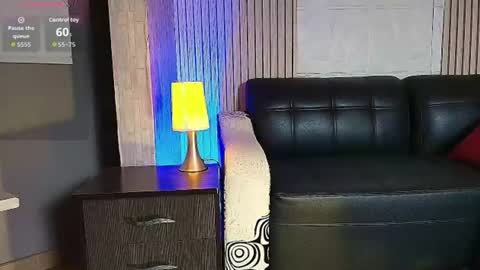 Snapshot of honey_dark chatting on 06.09.26 Honney online show from 06.09.26