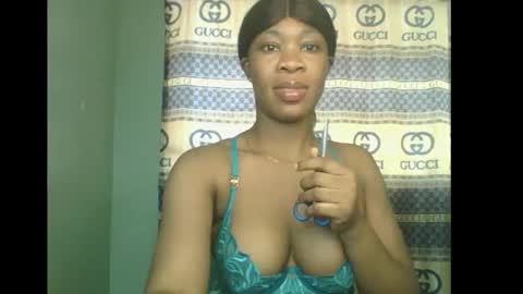 Flora online show from 11.12.25