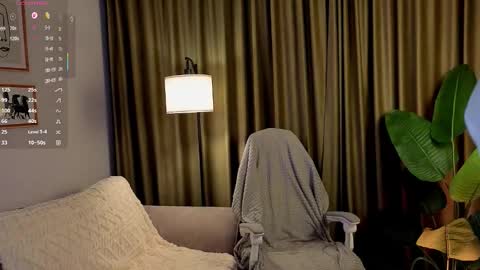 Snapshot of honey_kors chatting on 02.23.26 Lina online show from 02.23.26