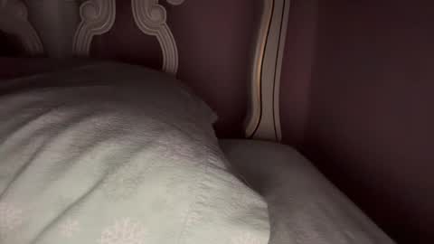 honey_man14 online show from 02.16.25