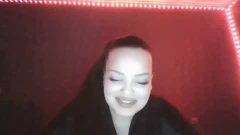 Snapshot of honey_miracle chatting on 06.26.26 honey_miracle online show from 06.26.26