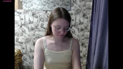 Lina online show from 01.20.25