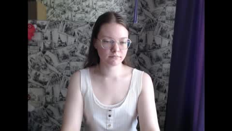 Lina online show from 09.19.25