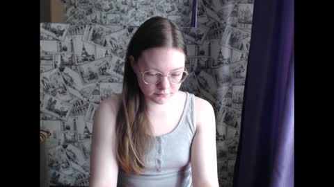 Lina online show from 10.08.25