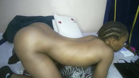 honey_nubia0 online show from 03.14.26