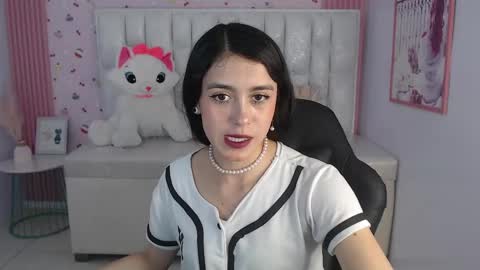 Snapshot of honey_torres_sub chatting on 01.23.25 HONEY online show from 01.23.25