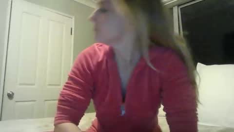 Snapshot of honeyblakex chatting on 05.02.26 honeyblakex online show from 05.02.26