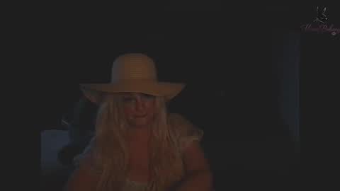 honeybuhnny online show from 05.04.26