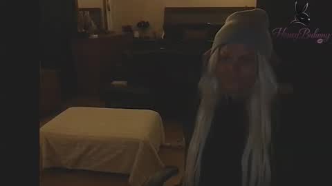 honeybuhnny online show from 05.18.26