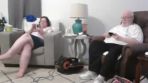 Honey online show from 12.31.24