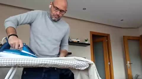 honeydaddyforyou online show from 12.16.25