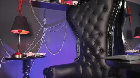 Snapshot of honeydemoni chatting on 05.11.26 Call me Honey or maybe Demoni online show from 05.11.26