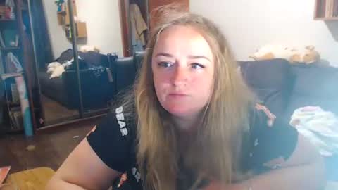 HoneydewMolly online show from 05.20.26
