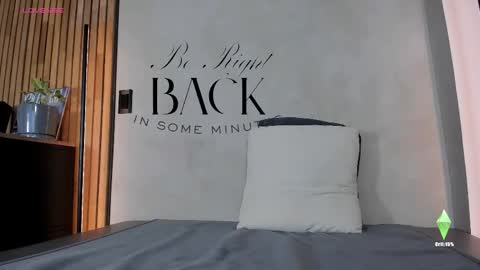 Sofia independent model online show from 11.08.25