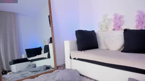 Honey online show from 09.22.25