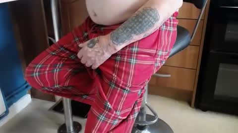 honeymaster290 online show from 04.16.26